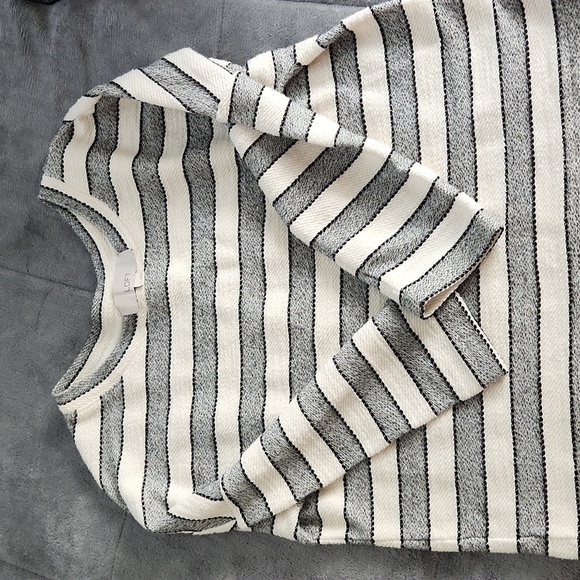 Ann Taylor Tops - Ann Taylor Loft Shirt